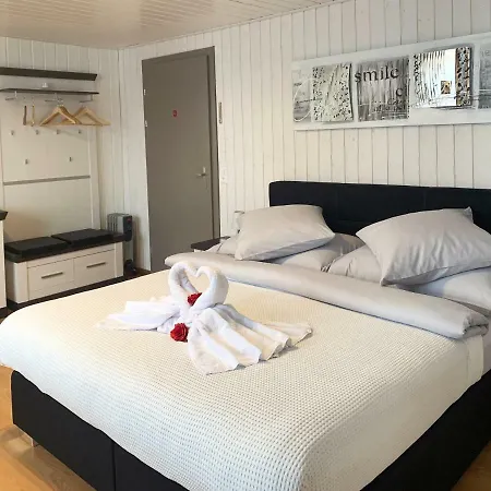 Maria Apartamento Entrelagos